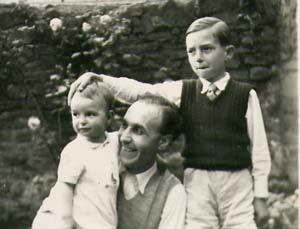 Stanley Arthur Finch and his two sons